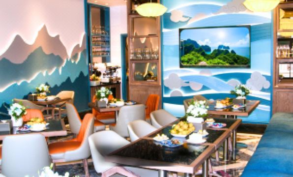 The Moon Boutique Hotel Cat Ba