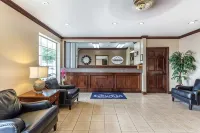 Suburban Studios Near University of North Carolina-Charlotte - 2-Star