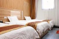 Xinyang Tengfei Express Hotel