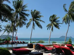 Kupu Kupu Phangan Beach Villas & Spa