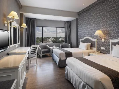 Le Polonia Hotel & Convention Medan Отели в г. 
