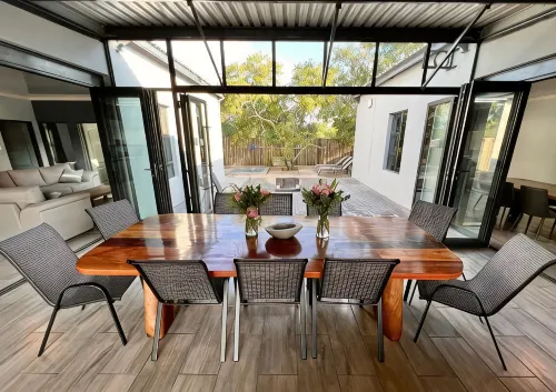 Thula Thula Guest House - Afhentnings-/afleveringstjenester