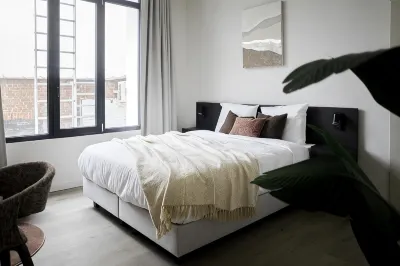 ROMY ANTWERP Sint-Jansvliet Hoteles en 