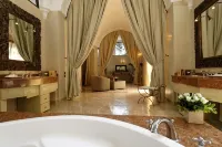Es Saadi Marrakech Resort - Palace - Bathtub