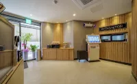 Sacheon Hotel Amber - 2 ดาว