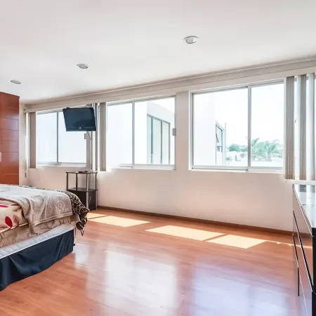 ¡casa Grande y Cómoda! Súper Ubicación, Seguridad y Tranquilidad en Angelópolis