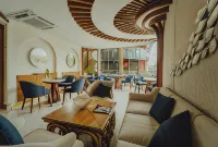 UMET Seaview Hotel with Free Roundtrip Airport Pick up and Drop Off - breakfast