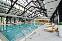 Yinghu Hotel - Pool
