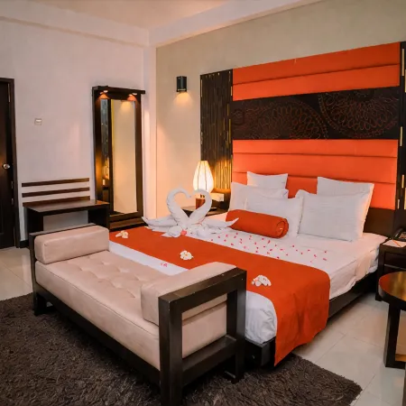 Oak Ray Elephant Lake Hotels in Dambulla