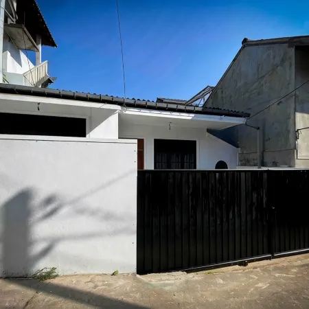 The Colombo House