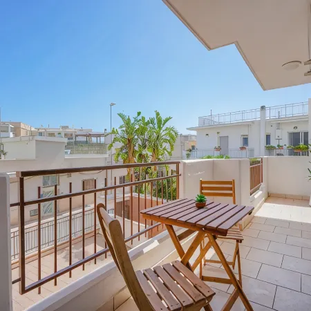 Mistral Suite Apartment - free private car park