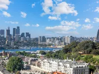 CBD Luxury| 1BR Harbour Views & Premier Facilities Hotels in Barangaroo