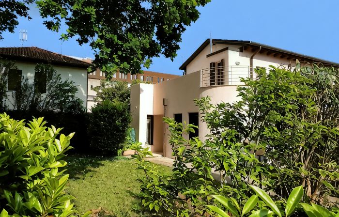 Il Nido - Villa in a strategic location