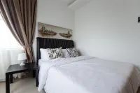 Palm Armada Residence. Free Parking and Netflix - 4-Star