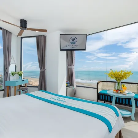 Annata Beach Hotel Отели рядом с достопримечательностью «Пляж Бэк»