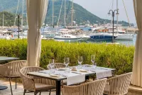 Lazure Hotel & Marina - Breakfast
