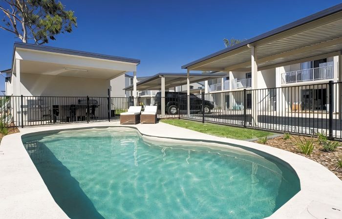 Oaks Middlemount Suites