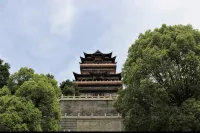 Homeinn Plus Hotel (Jiujiang University Wanda Plaza) - غرفة مطلة على الجبل