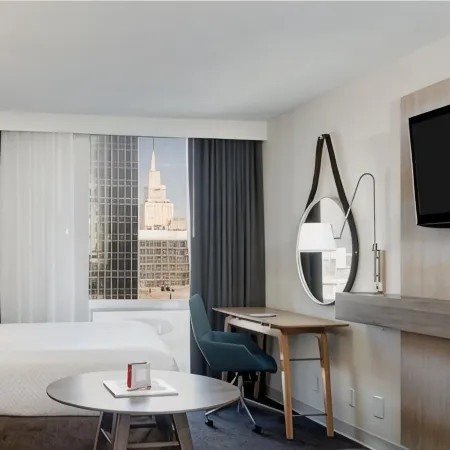 Crowne Plaza DALLAS DOWNTOWN by IHG