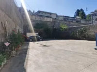 Longling Ocean Theme Hotel - parking
