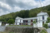 Fulong Manor