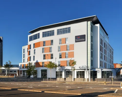 Travelodge Poole Poole otelleri