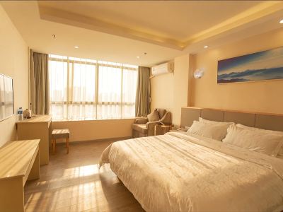 Qingyuan Jushuiwan Business Hotel