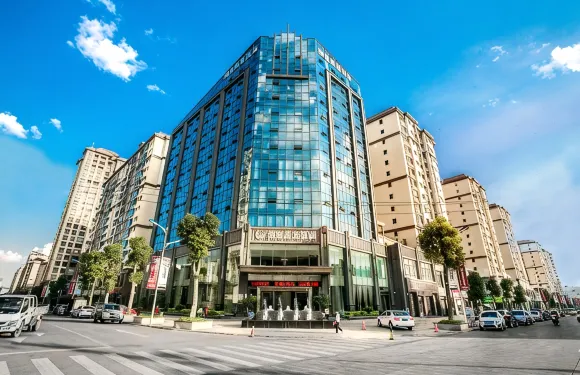 彌勒湖泉尚景酒店（湖泉生態園紅河水鄉店）