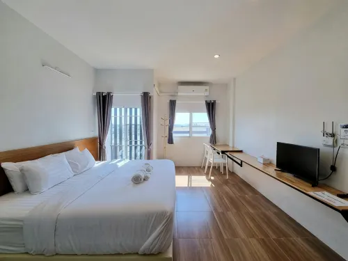 Kandanai Place - Condos