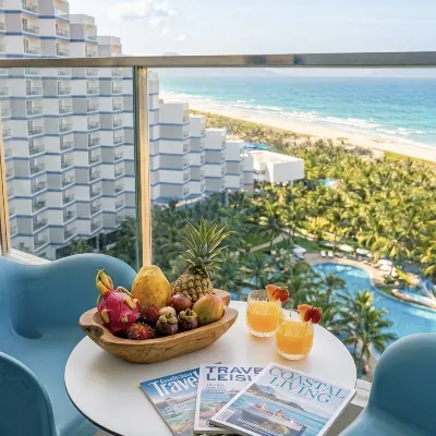 Cam Ranh Beach Resort – 5 Mins to Airport