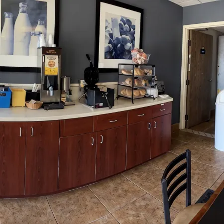 Days Inn by Wyndham Fargo