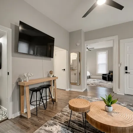 Charming 1-bedroom apartment in downtown Fort Wayne