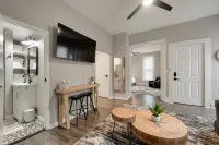 Charming 1-bedroom apartment in downtown Fort Wayne - ห้องครัว