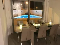 Beach villa with panoramic sea and mountain views - Villaer