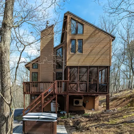 Modern Rustic Lodge! 2 min. walk to Ski Slopes, 6TVs, Linens, WiFi, A/C, Firepit