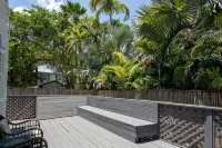 Heart of Downtown Key West Cottage With Off-Street Parking