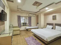 โรงแรมไซ สุรัจ พาเลซ - ห้องครัว