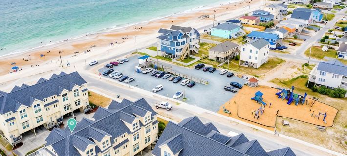 Ocean View, steps from sand, enjoy it all in your spacious 3-bedroom retreat Hotels in Pender County