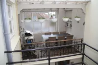 Spacious vacation home with covered patio and sun terrace - Balkoner