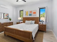 "New" 5 bedroom Exuma Beach Front Estate w/ Pool & No Neighbors on either side! Hotels in Steventon