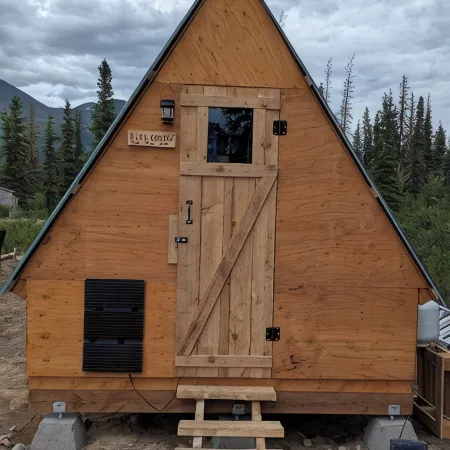 A-Frame glamping near Denali  National Park