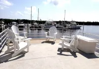 Aqua Lodge Houseboat "Calypso"