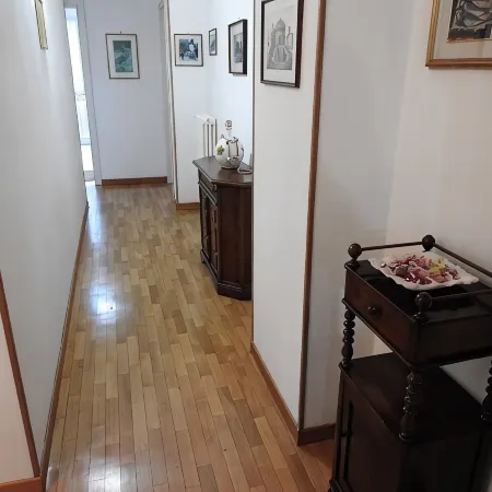 Beautiful apartment in the center, with reserved parking space, 4 beds