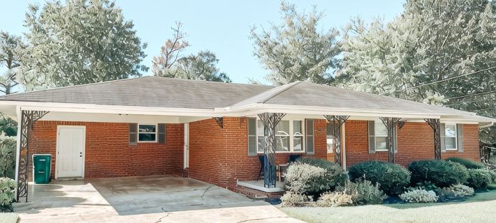 Bristow Bungalow Hotels in Lee County