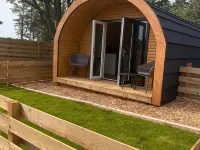 Rural Private Cabin-Scotland-Dumfries and Galloway-Cluaran Cabins-Skiddaw View Hotel a Annan