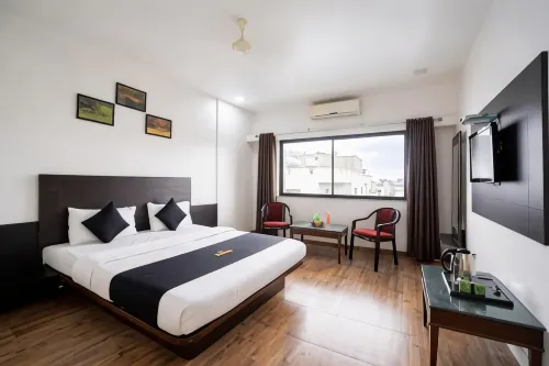 Hotel Saish - balcony