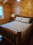 Bigfoot Lodge #18 - Hytter