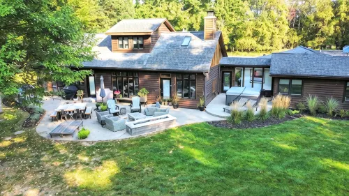 The Lodge- Luxury Lakefront Retreat - 民泊