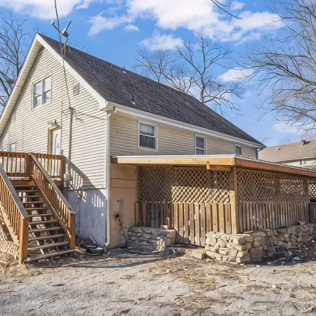 Spacious 3 Bedroom Home in Baldwin City, Great for Families & Friends!