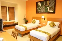 โรงแรมลักซิโอ โซรอง - 3 ดาว